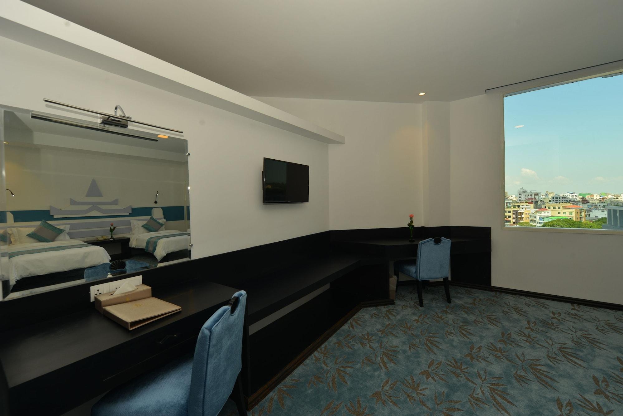 Hotel Marvel Mandalay Buitenkant foto