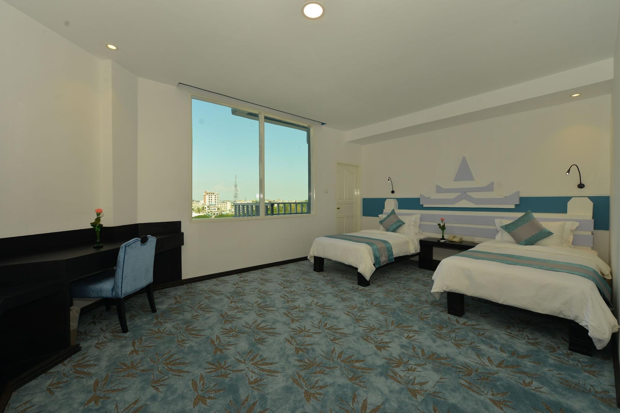 Hotel Marvel Mandalay Buitenkant foto